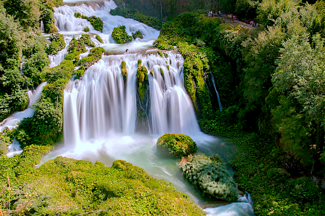 Terni Roadtrip, Italië
